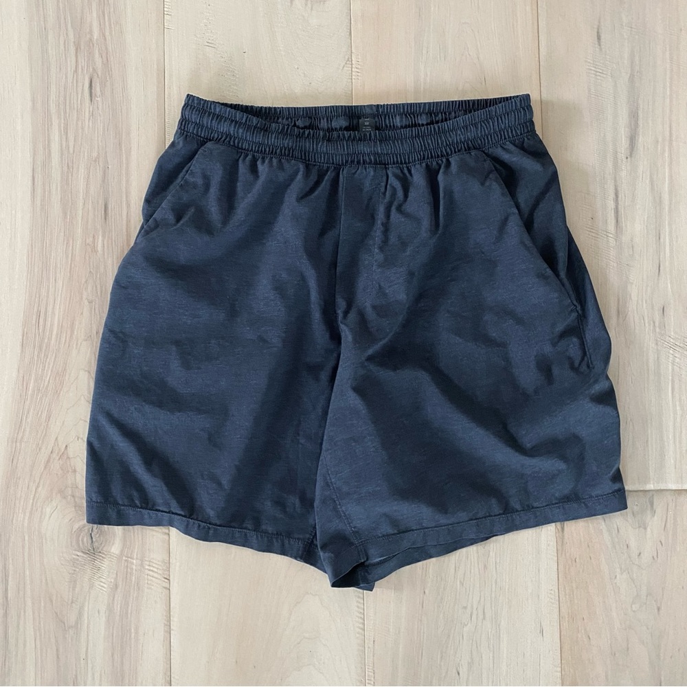 Lululemon Pace Breaker Linerless 7” Shorts